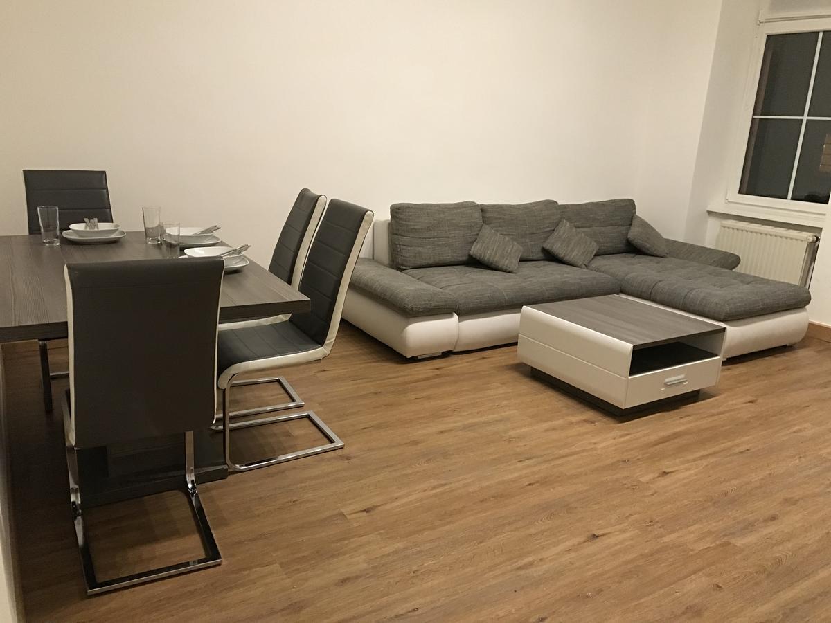 וינה Zm Apartments מראה חיצוני תמונה