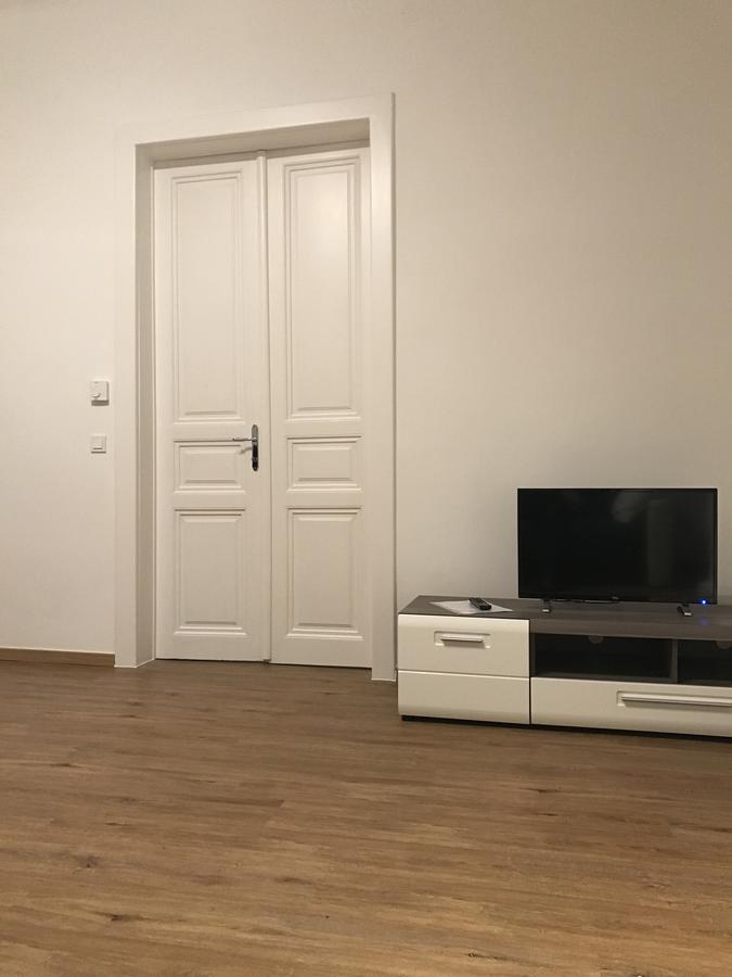 וינה Zm Apartments מראה חיצוני תמונה
