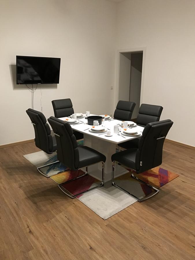 וינה Zm Apartments מראה חיצוני תמונה